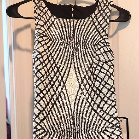 Dresses & Skirts - Sequin Dress Black and White  - 0 NWT